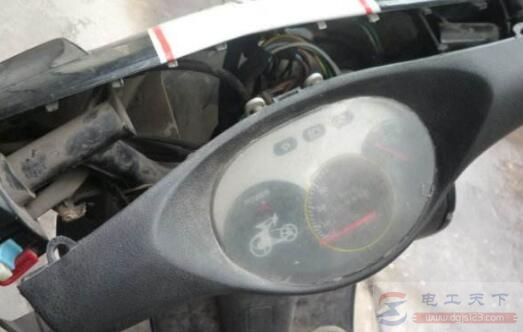電動(dòng)車(chē)有電不走什么問(wèn)題，電機轉動(dòng)出故障了